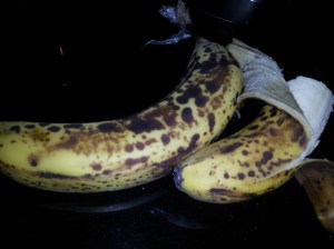 Did you all see that article that a Japanese study found that brown spotted bananas can help combat cancer cells???  Who knows if it's legit, but this recipe will make you want to eat brown spotted bananas regardless ;)